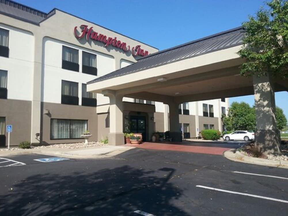 ハンプトン イン ノース スーシティ North Sioux City エクステリア 写真